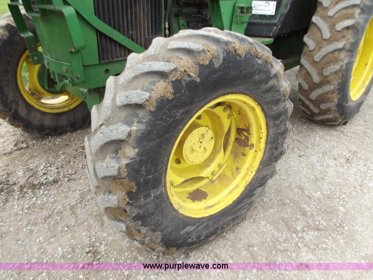 image for item C2096 1991 John Deere 2755 MFWD tractor with loader
