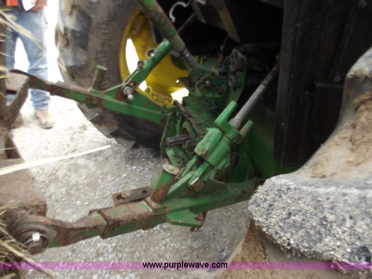 image for item C2096 1991 John Deere 2755 MFWD tractor with loader