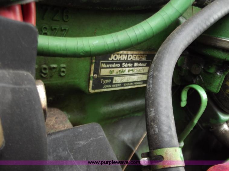 image for item C2096 1991 John Deere 2755 MFWD tractor with loader