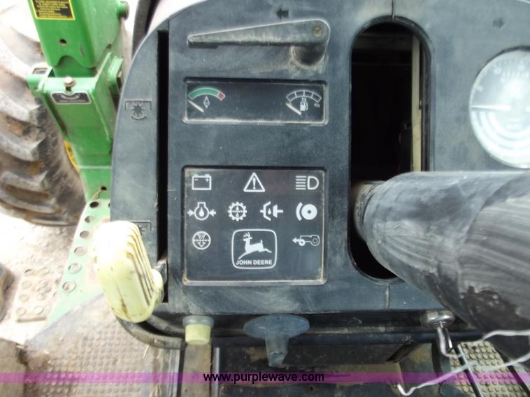 image for item C2096 1991 John Deere 2755 MFWD tractor with loader