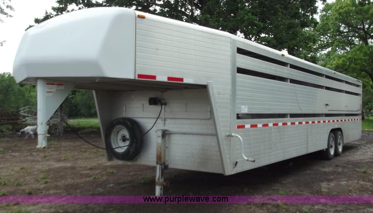 image for item C2098 2005 Hillsboro 32' aluminum stock trailer