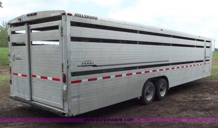 image for item C2098 2005 Hillsboro 32' aluminum stock trailer
