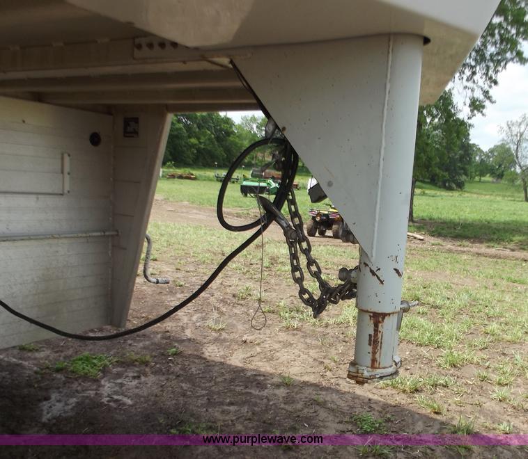 image for item C2098 2005 Hillsboro 32' aluminum stock trailer