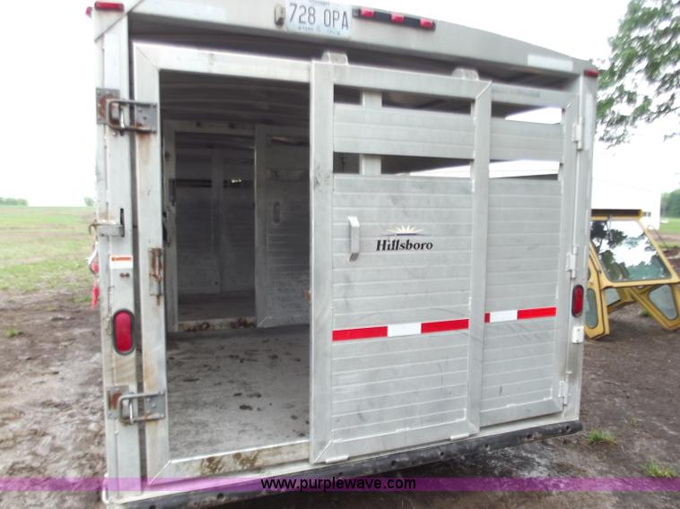 image for item C2098 2005 Hillsboro 32' aluminum stock trailer