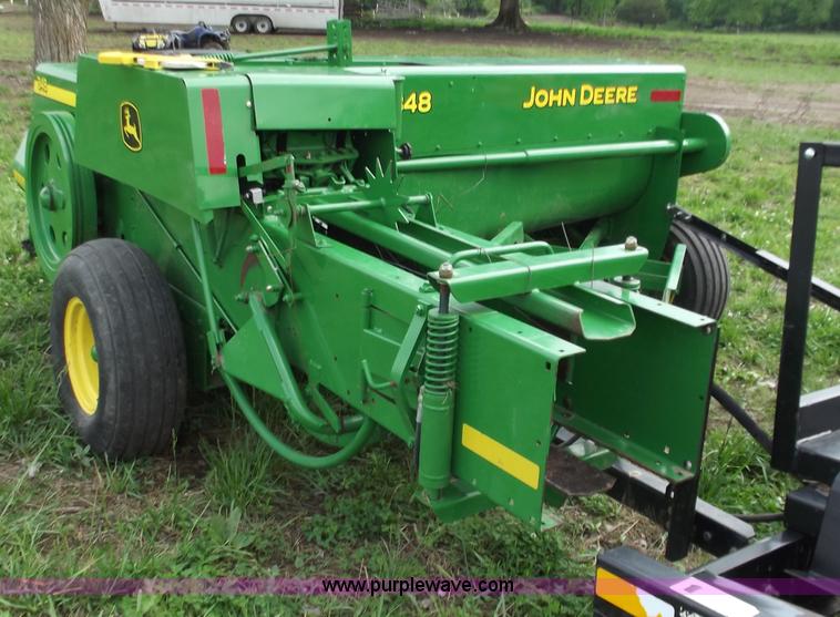 image for item C2106 2005 John Deere 348 square baler