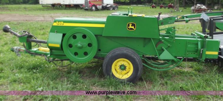 image for item C2106 2005 John Deere 348 square baler