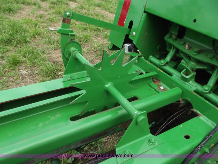 image for item C2106 2005 John Deere 348 square baler