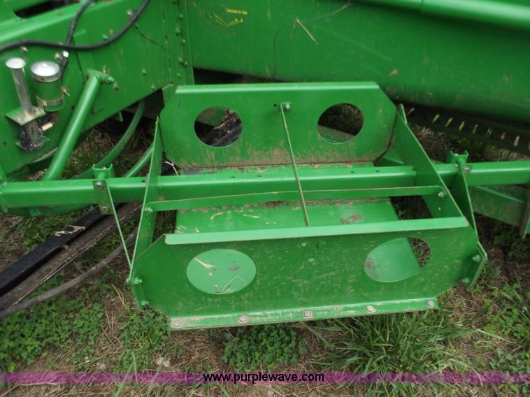 image for item C2106 2005 John Deere 348 square baler
