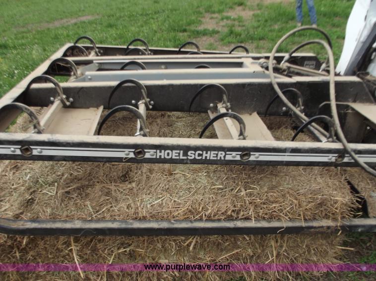 image for item C2107 Hoelscher 100 bale grapple