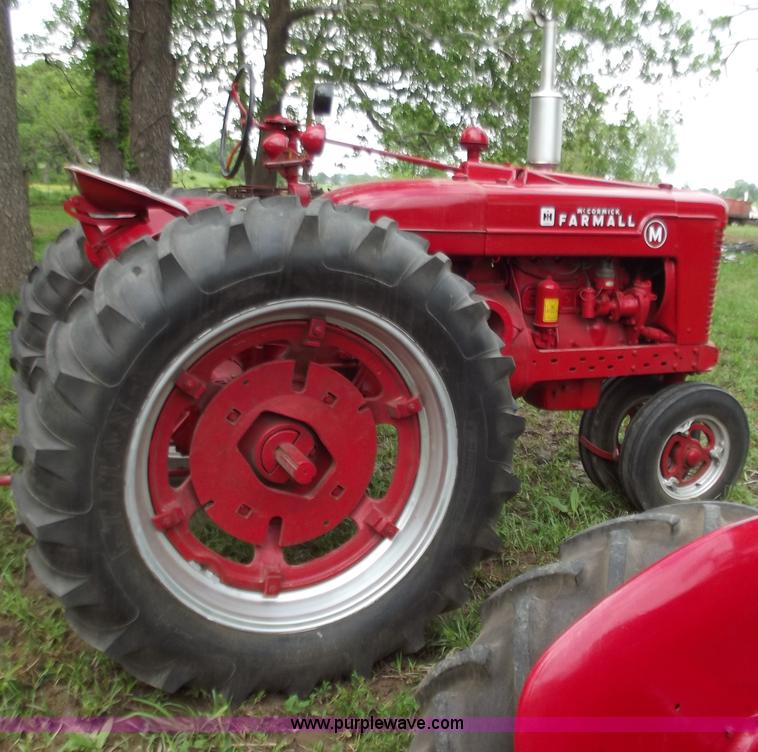 image for item C2108 Mccormick Farmall M tractor
