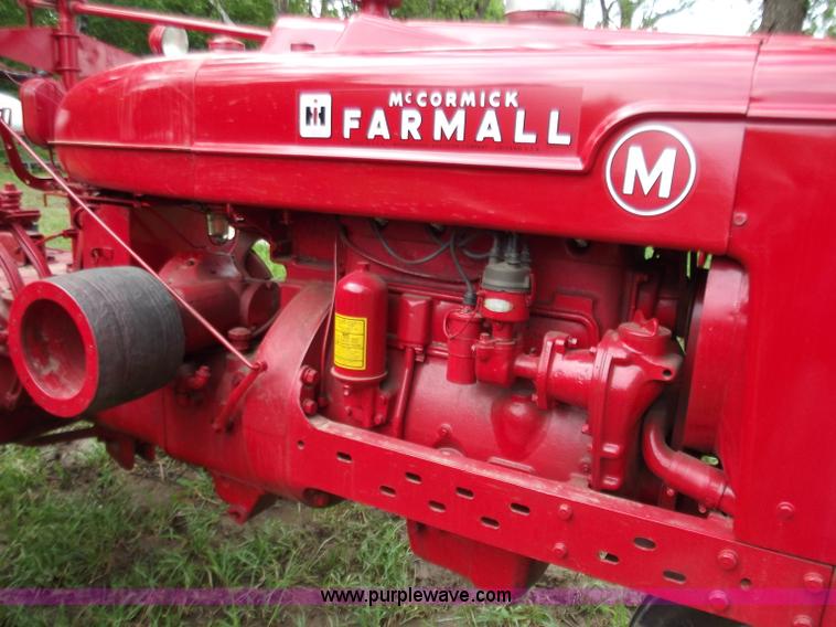 image for item C2108 Mccormick Farmall M tractor