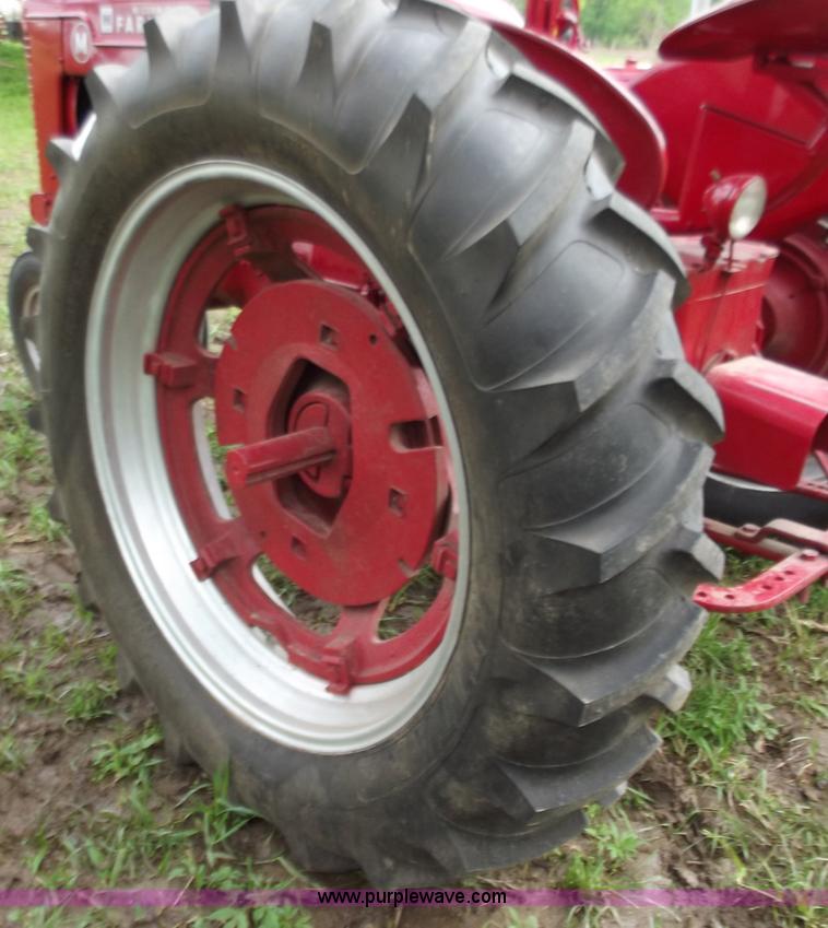 image for item C2108 Mccormick Farmall M tractor