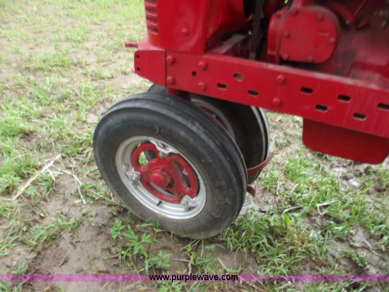 image for item C2108 Mccormick Farmall M tractor