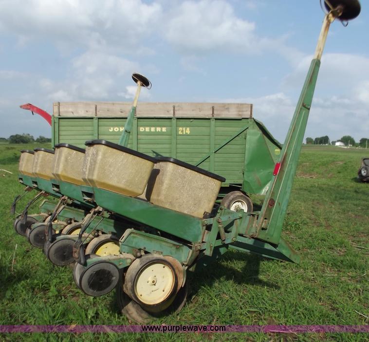 image for item C2111 John Deere 7000 four row planter