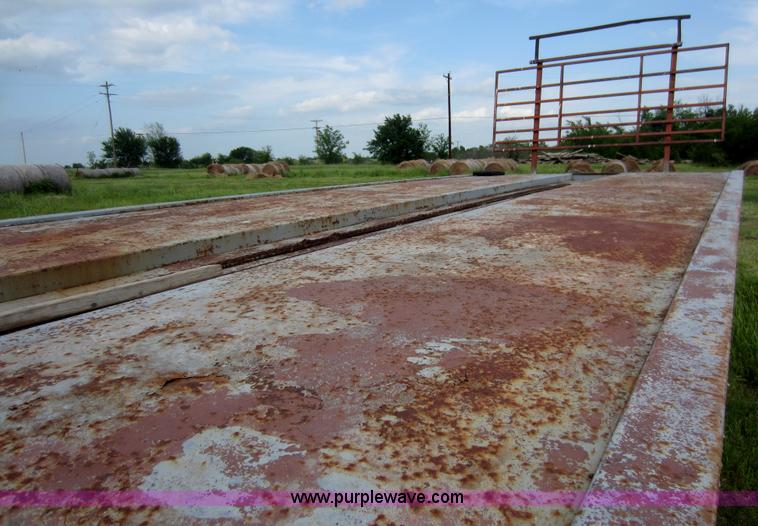 image for item C5493 Hay Monster