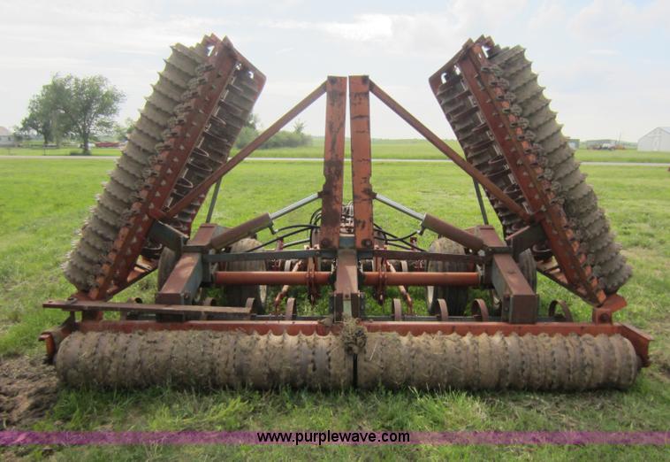 image for item C5494 Brillion 26' cultipacker