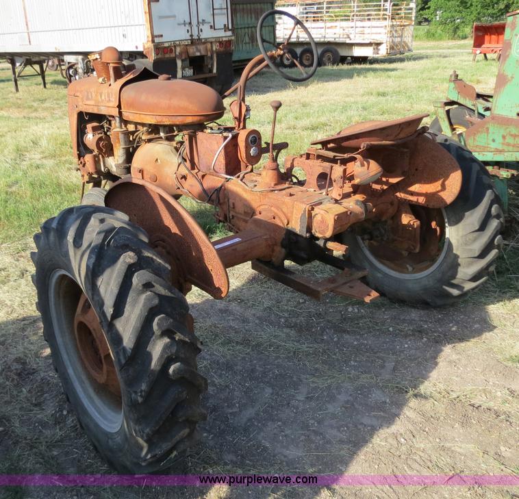image for item C9706 1945 Farmall B tractor
