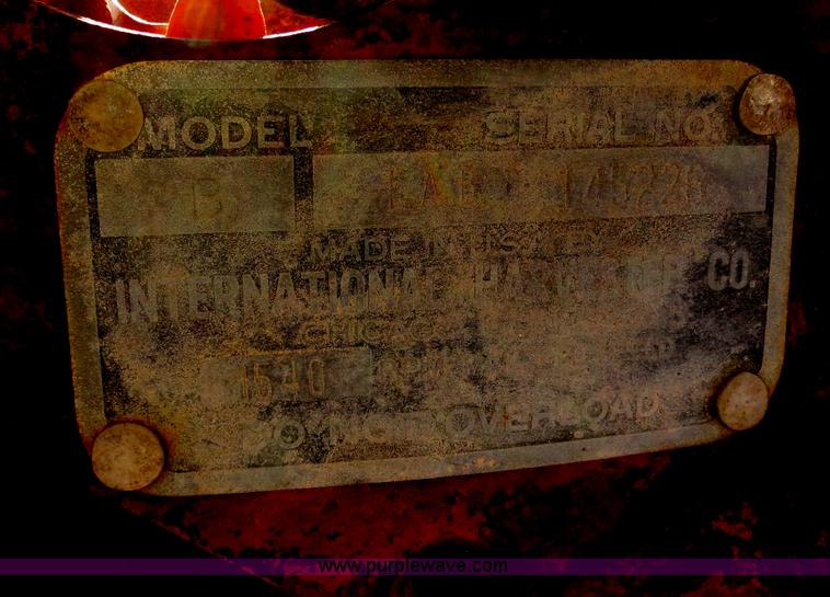 image for item C9706 1945 Farmall B tractor