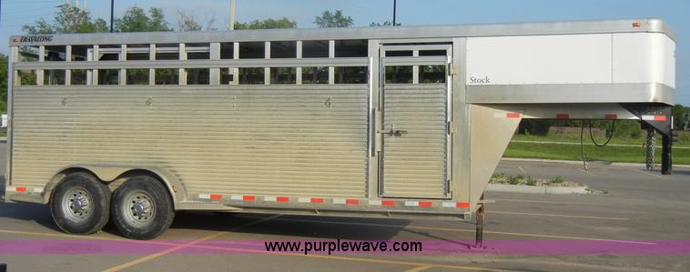 image for item D4060 2006 Liberty 20' gooseneck stock trailer