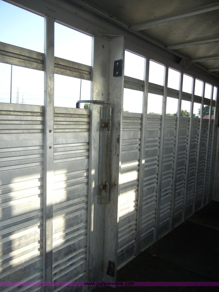 image for item D4060 2006 Liberty 20' gooseneck stock trailer