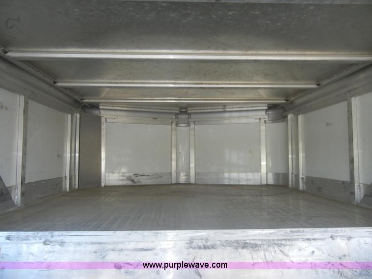 image for item D4060 2006 Liberty 20' gooseneck stock trailer