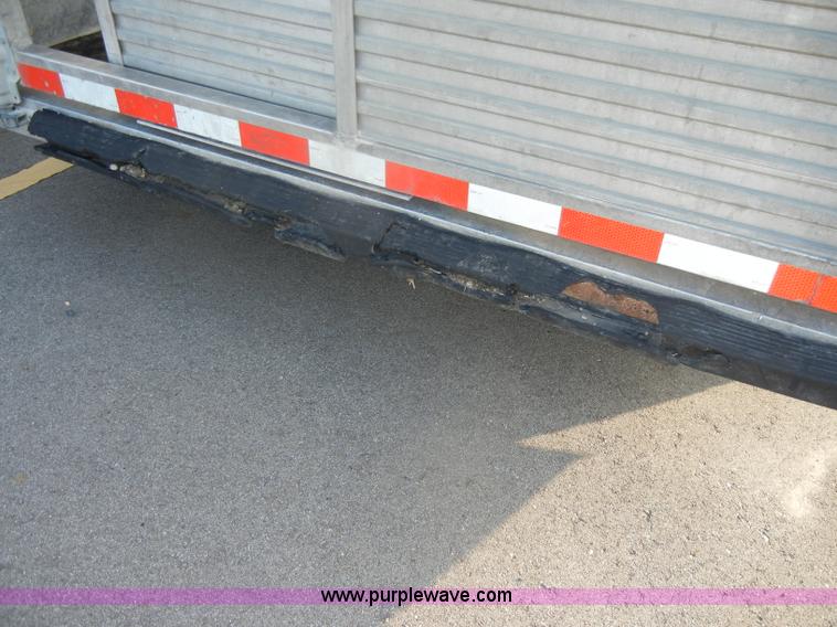 image for item D4060 2006 Liberty 20' gooseneck stock trailer