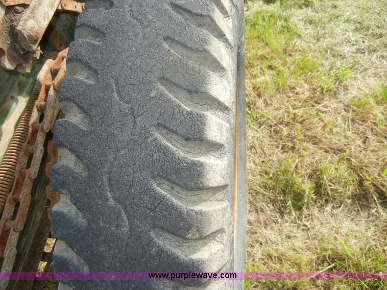 image for item D4071 John Deere L&M manure spreader