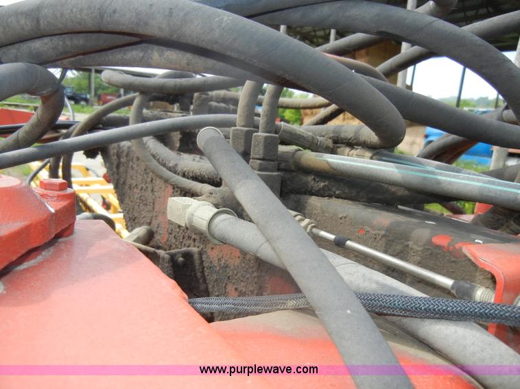 image for item D4073 2005 New Holland 216 twin rake