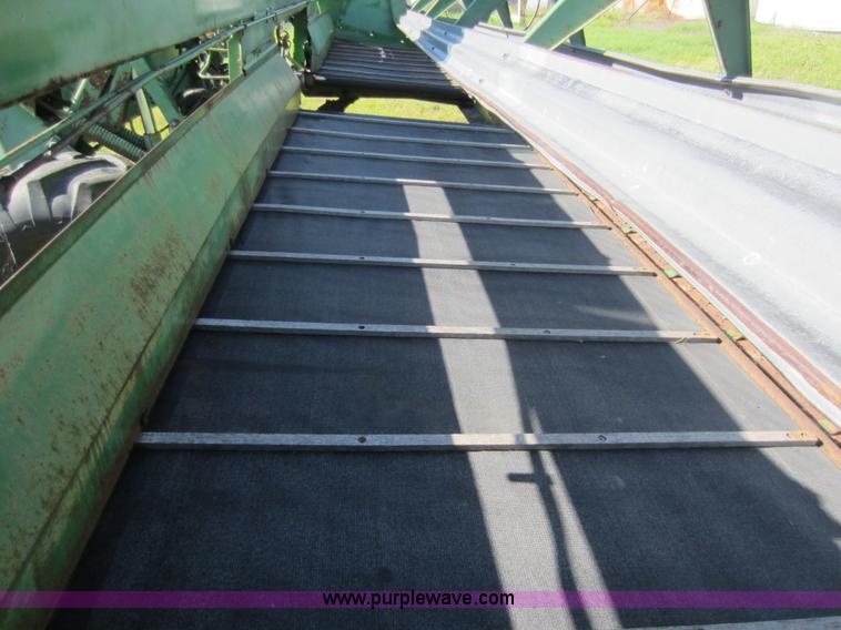 image for item D5502 1981 John Deere 2420 self-propelled swather