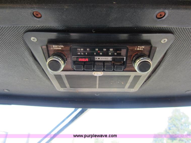 image for item D5502 1981 John Deere 2420 self-propelled swather