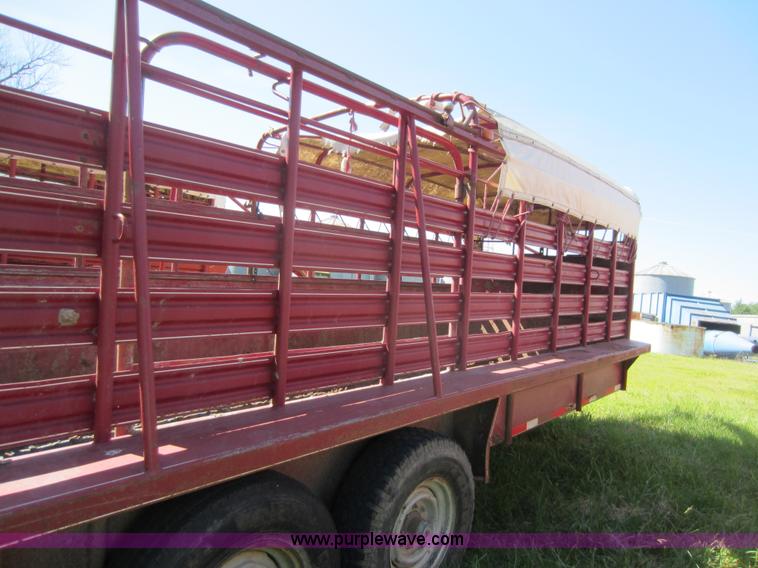 image for item D5509 1999 Coose gooseneck livestock trailer