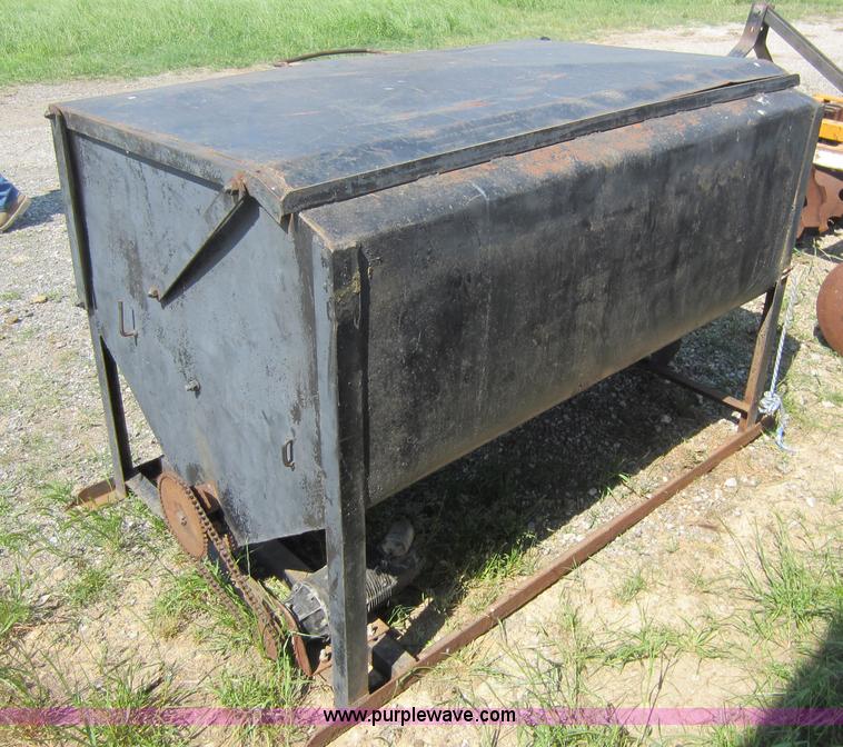 image for item D5533 Tanner lube feeder