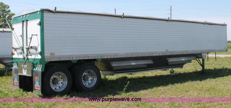 image for item D7890 1981 Timpte Super Hopper 40' grain trailer