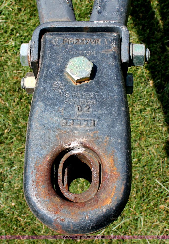 image for item D7892 Holland Aerway 16 row aerator