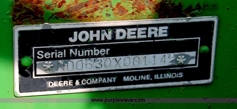 image for item D7905 John Deere 630 disc