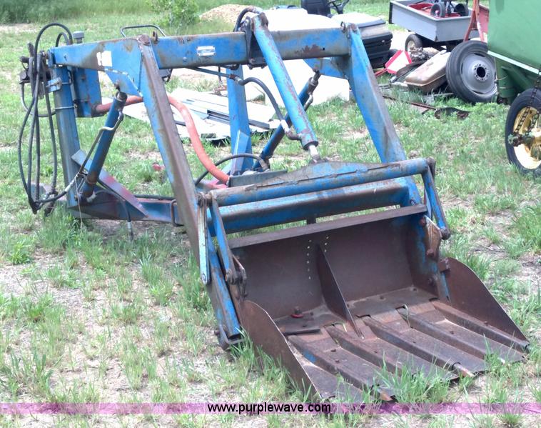 image for item D7946 Fasco 1200 tractor loader