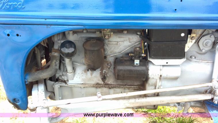 image for item D7955 1948 Ford 8N tractor