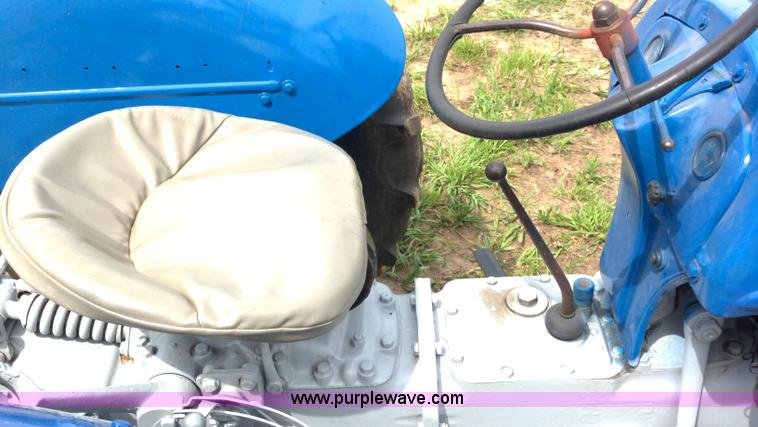 image for item D7955 1948 Ford 8N tractor