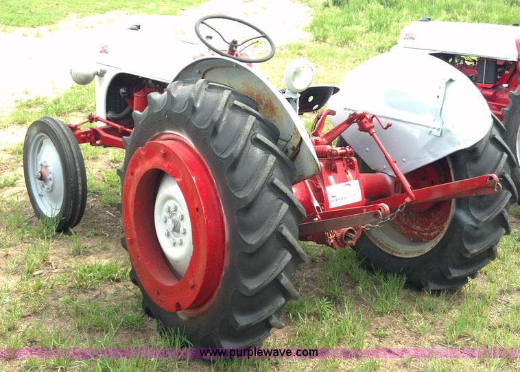 image for item D7956 1948 Ford 8N tractor