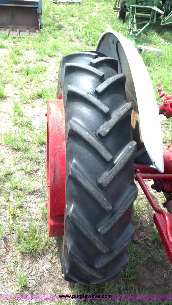 image for item D7956 1948 Ford 8N tractor