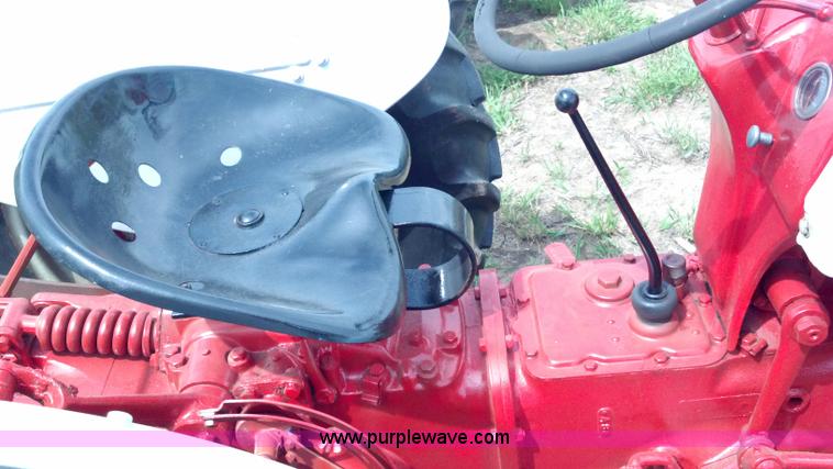 image for item D7956 1948 Ford 8N tractor