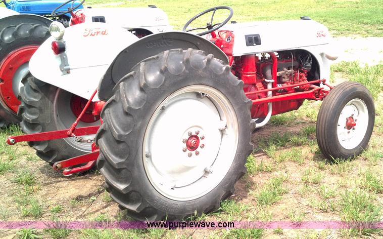 image for item D7957 1951 Ford 8N tractor