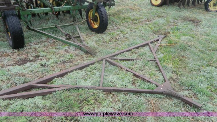 image for item T9803 John Deere 10-14 L-Z hoe drill