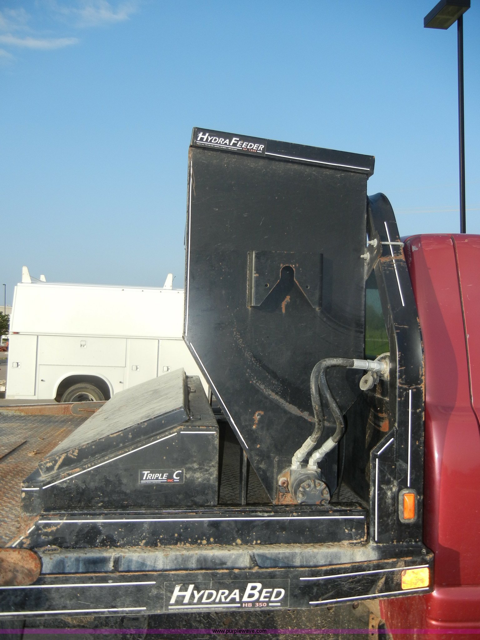 Hydra Feeder HF1200 truck livestock feeder in Manhattan, KS Item