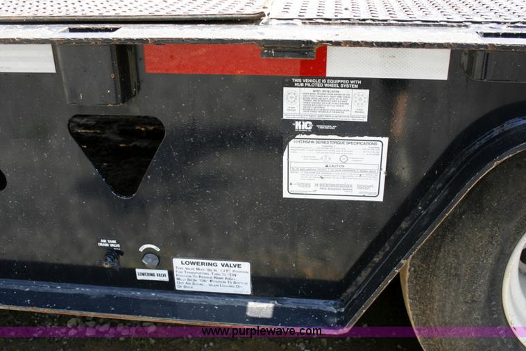 image for item A4936 2007 Trail King TK70HT Hydratail 48' trailer