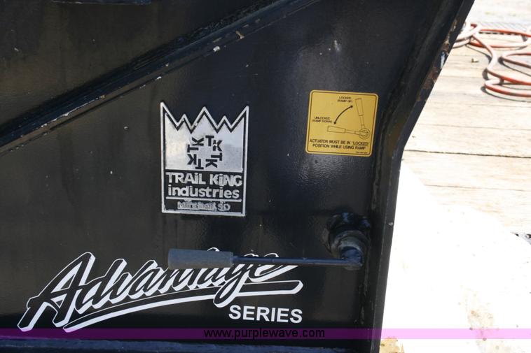 image for item A4936 2007 Trail King TK70HT Hydratail 48' trailer