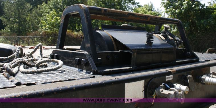 image for item A4936 2007 Trail King TK70HT Hydratail 48' trailer