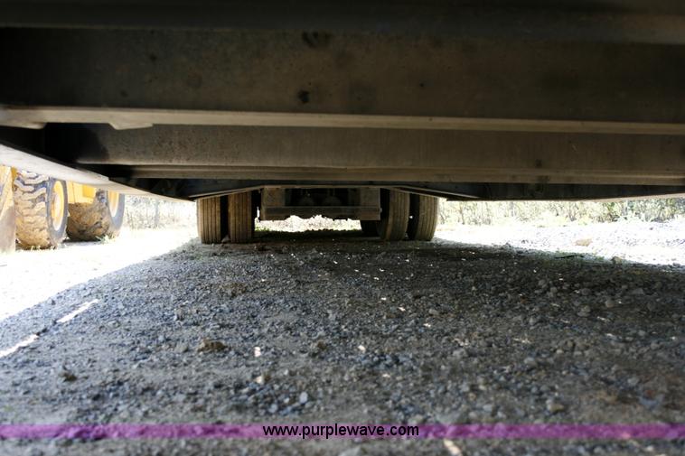 image for item A4936 2007 Trail King TK70HT Hydratail 48' trailer