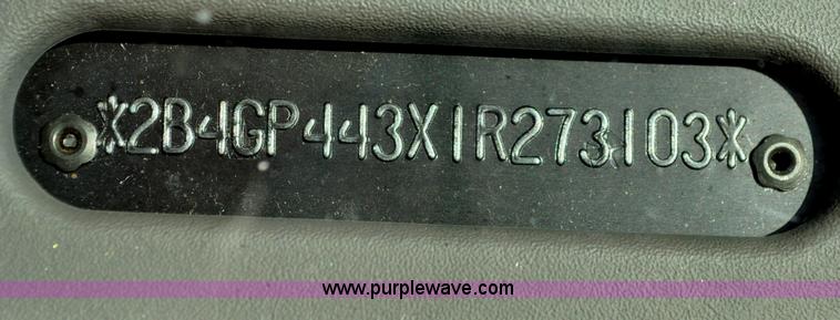 image for item A5909 2001 Dodge Grand Caravan Sport van