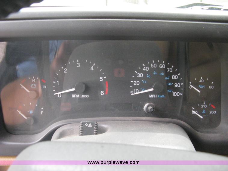 image for item A6368 1998 Jeep Wrangler SUV